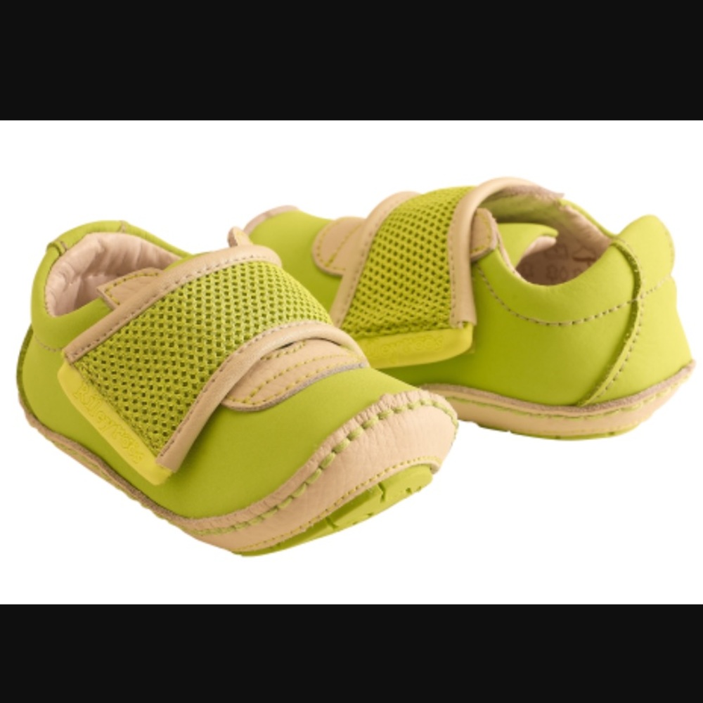 New in Box – Riley Roos Baby Shoes